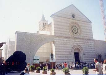 サンタキアラ教会